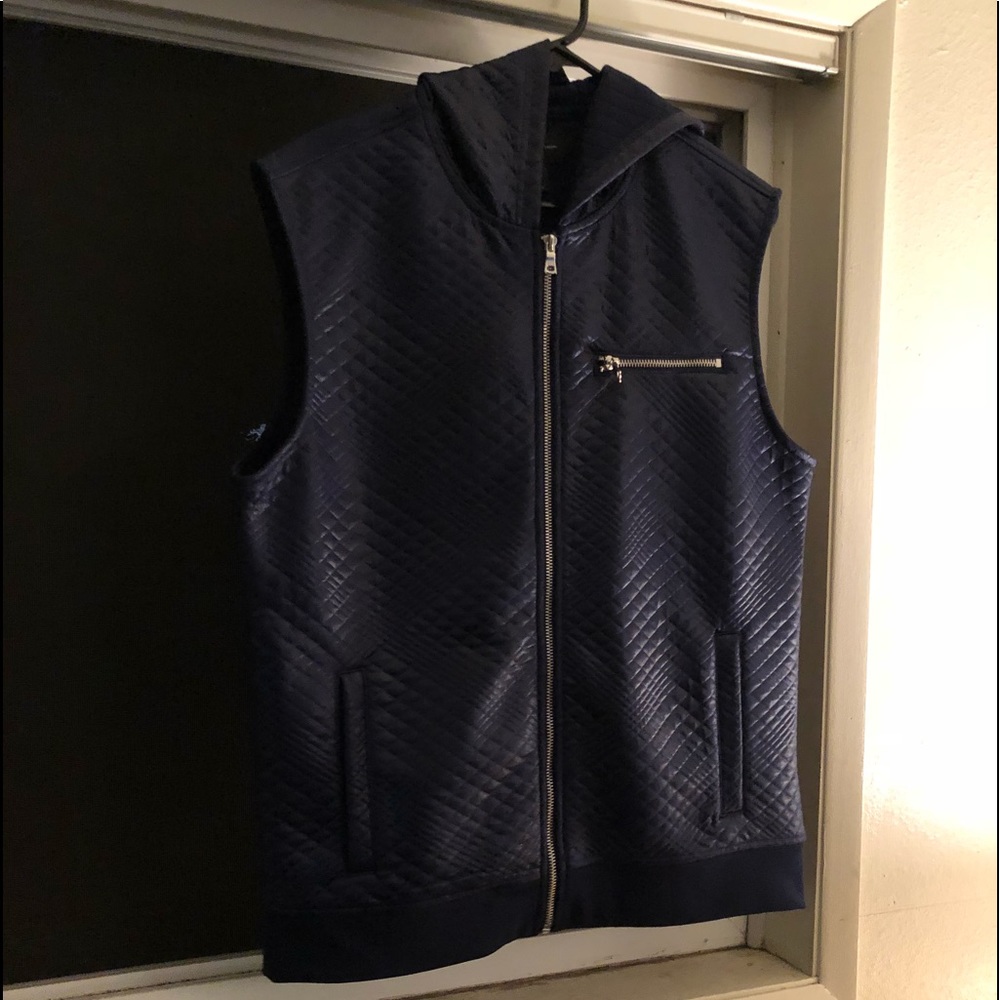 Dark blue vest